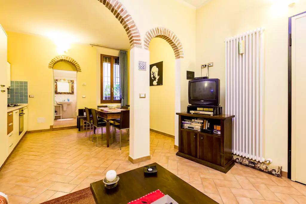 Housmart Palestro 5 Apartment Болоня Екстериор снимка